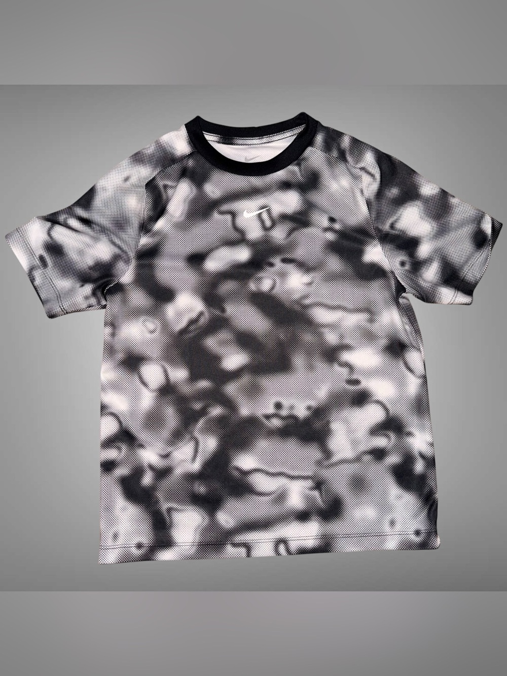 Nike Dri-FIT Compression Halftone Cloud Camo Athletic Top Women’s Large